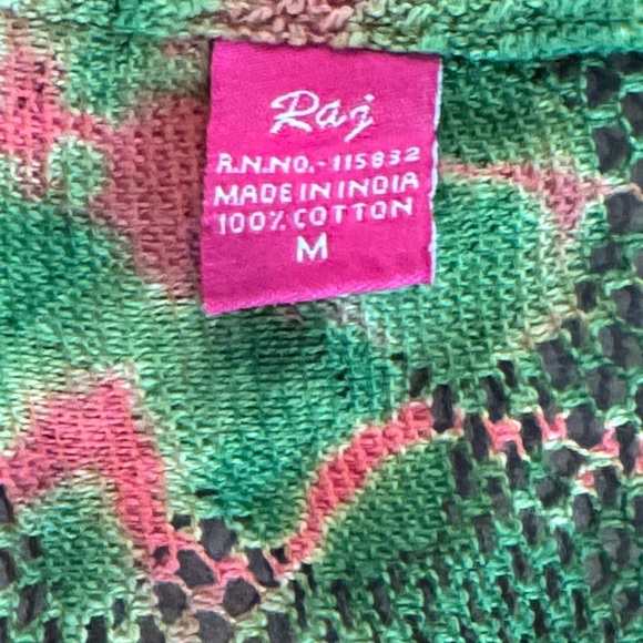 Raj Boho Floral Embroidered Coral & Green Cotton Mesh Tunic Size Medium - Picture 9 of 12